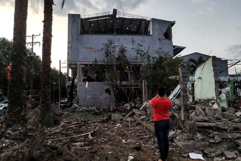 Carro-bomba deixa um morto e vários feridos na fronteira entre Colômbia e Venezuela