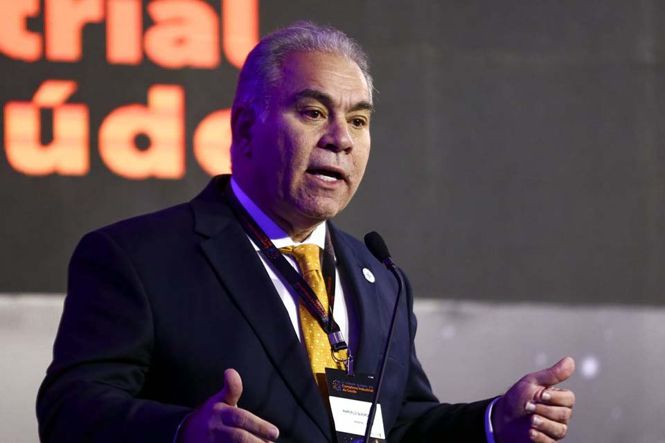 Ministro da Saúde pede investimentos privados na área de inovação