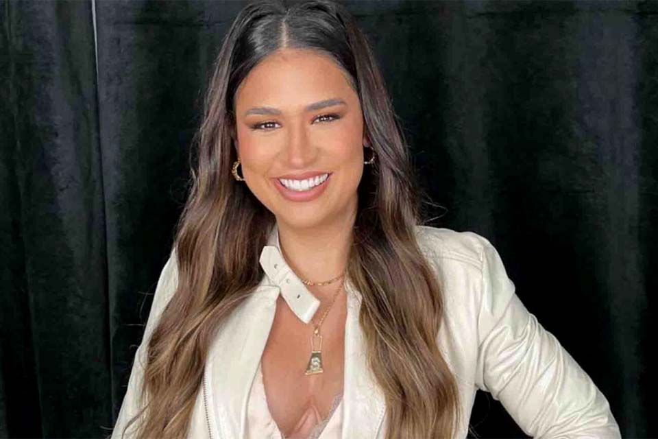 Simone fala sobre fase atual: 'Tem momento que eu desabo'