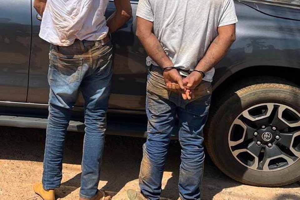 Guarnição com apoio do PATAMO prende suspeitos com caminhonete roubada em Santa Luzia