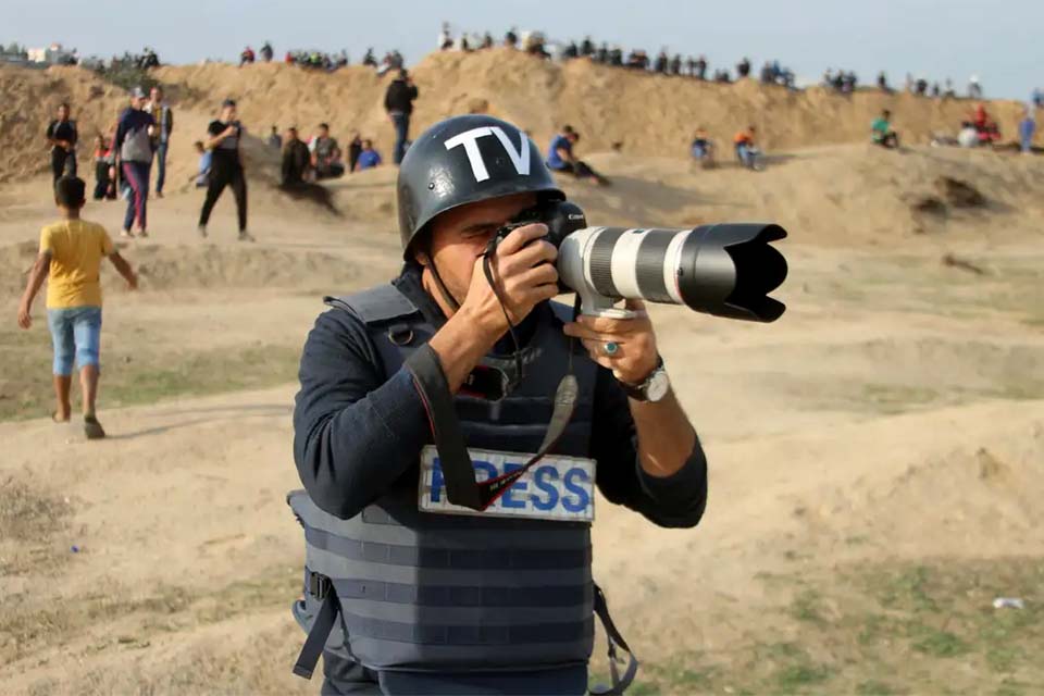 Brasil sobe 10 posições em ranking mundial de liberdade de imprensa