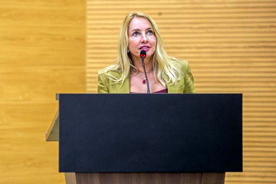 Ieda Chaves reforça apoio ao esporte com emenda para os Jogos da Juventude Universitária