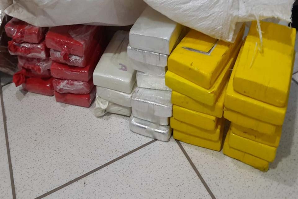 Padeiro é preso com mais de 30kg de cocaína em residência na zona leste