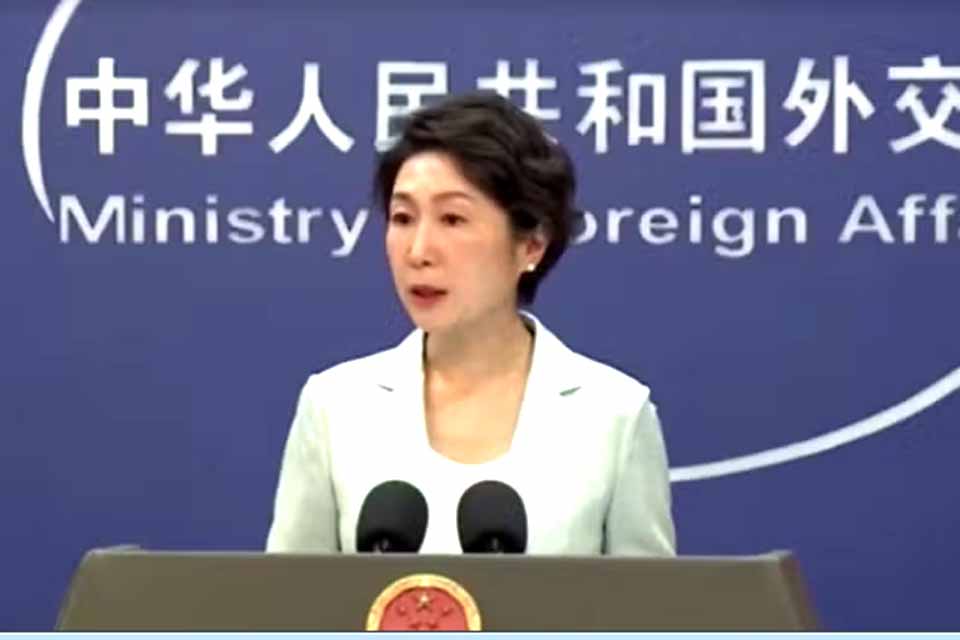 China critica tarifaço de Trump ao Brasil e acusa EUA de coerção