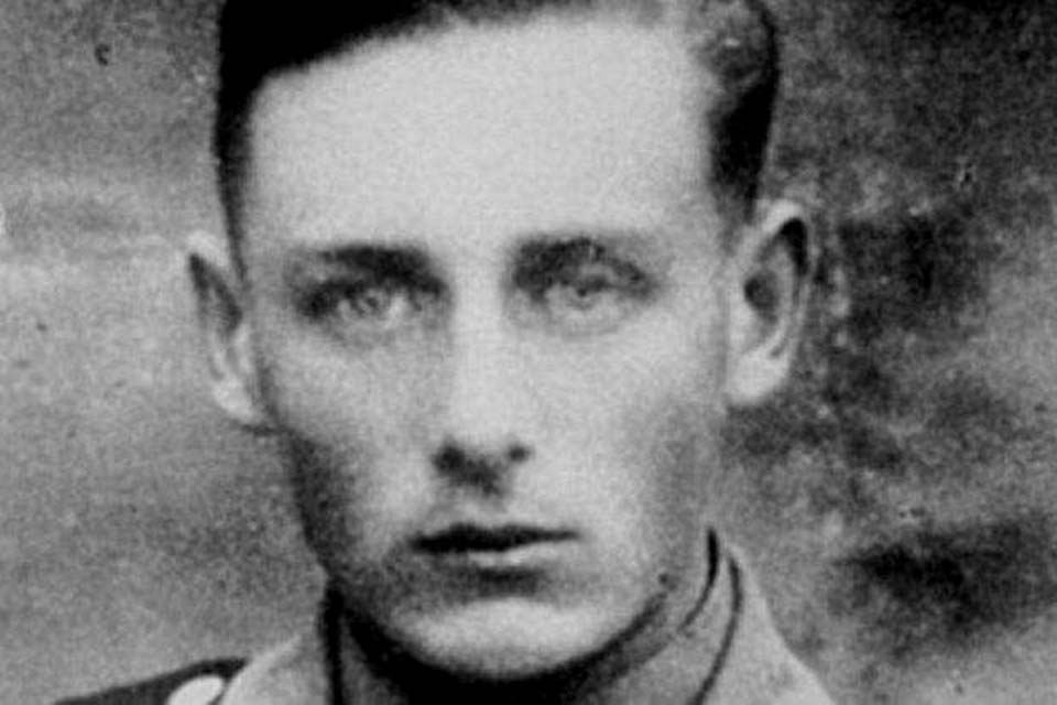 Morre aos 97 anos Helmut Oberlander, um dos últimos criminosos nazistas