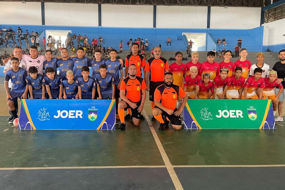Equipe de Futsal Masculino Infantil da Escola Olga é Vice-Campeão Estadual do JOER 2022