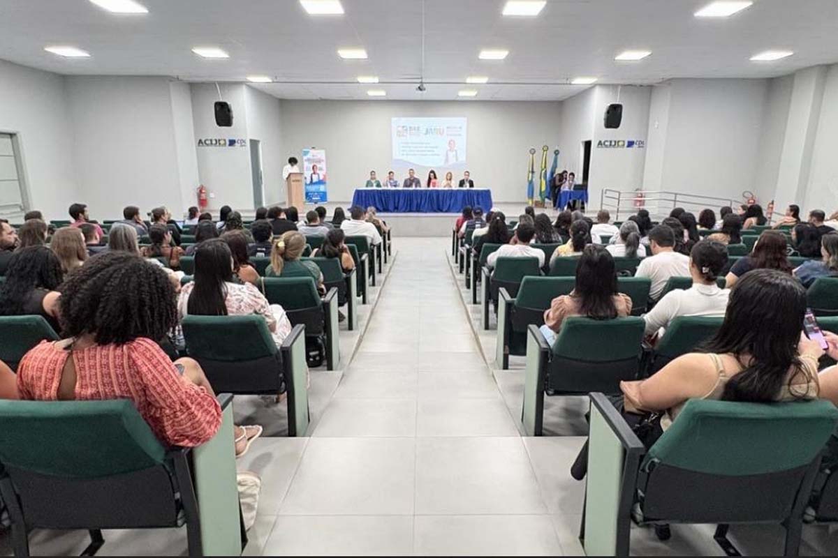Prefeitura realiza formação para profissionais que atuam no programa Busca Ativa Escolar