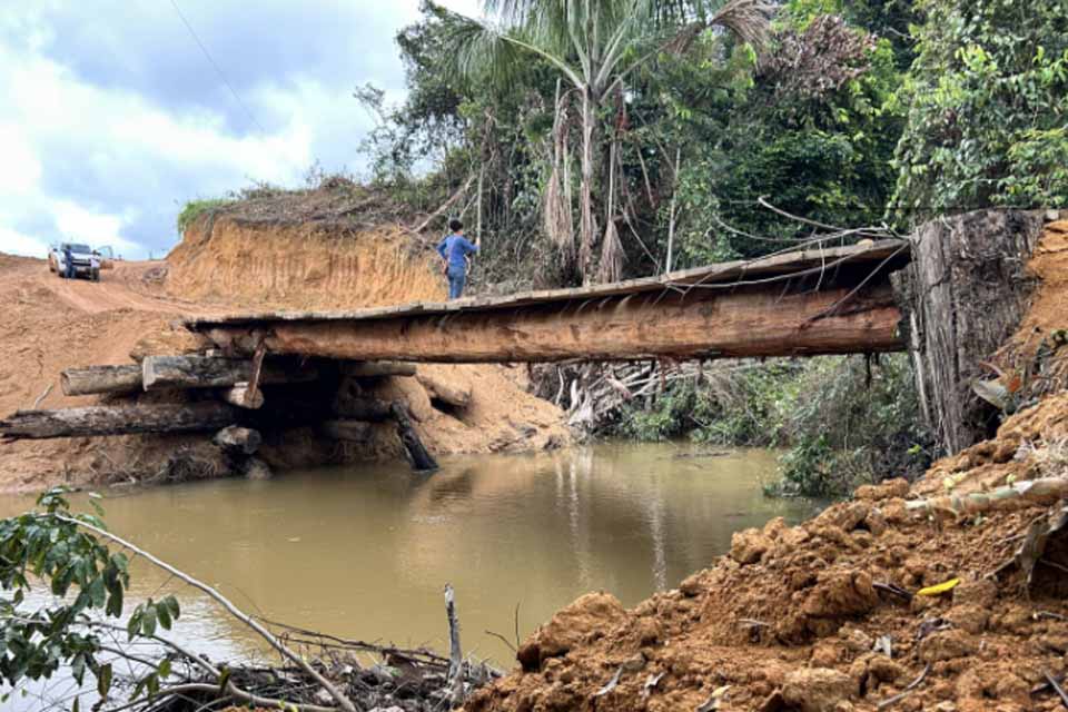 Prefeitura de Porto Velho atua na recuperação de pontes e estradas no distrito de Rio Pardo