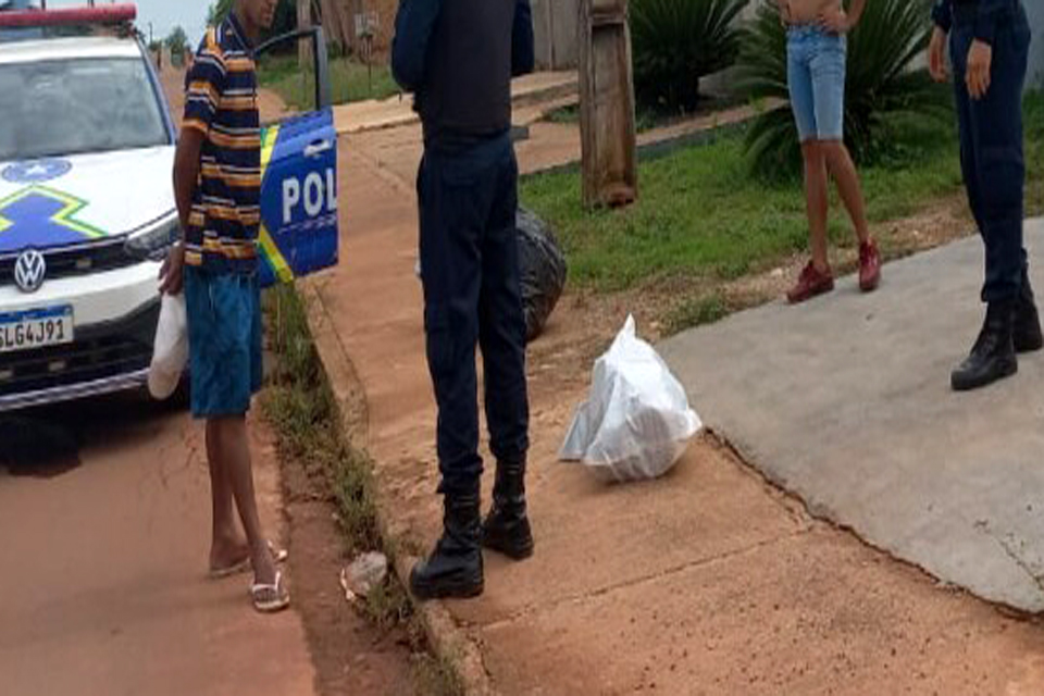 Polícia Militar prende dupla após furto em residência no bairro Cidade Alta