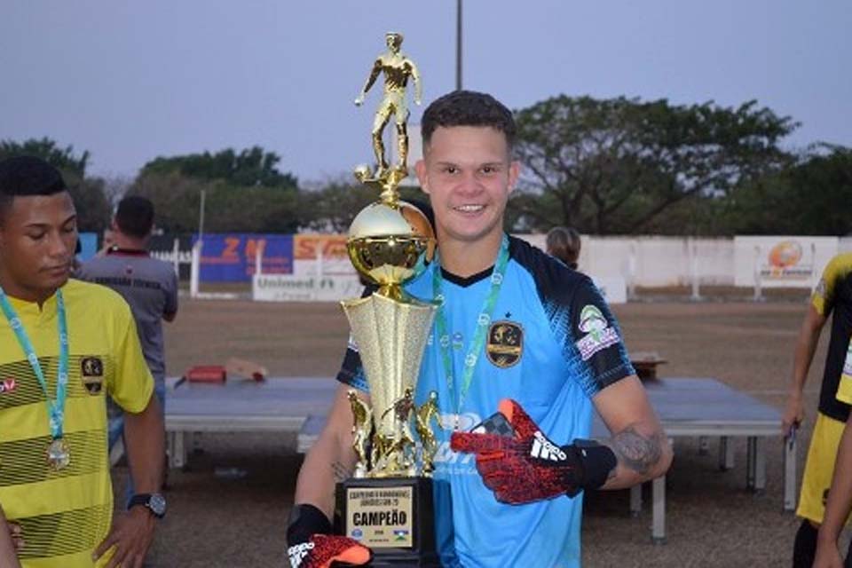 Real Ariquemes acerta com o goleiro Carlos Eduardo