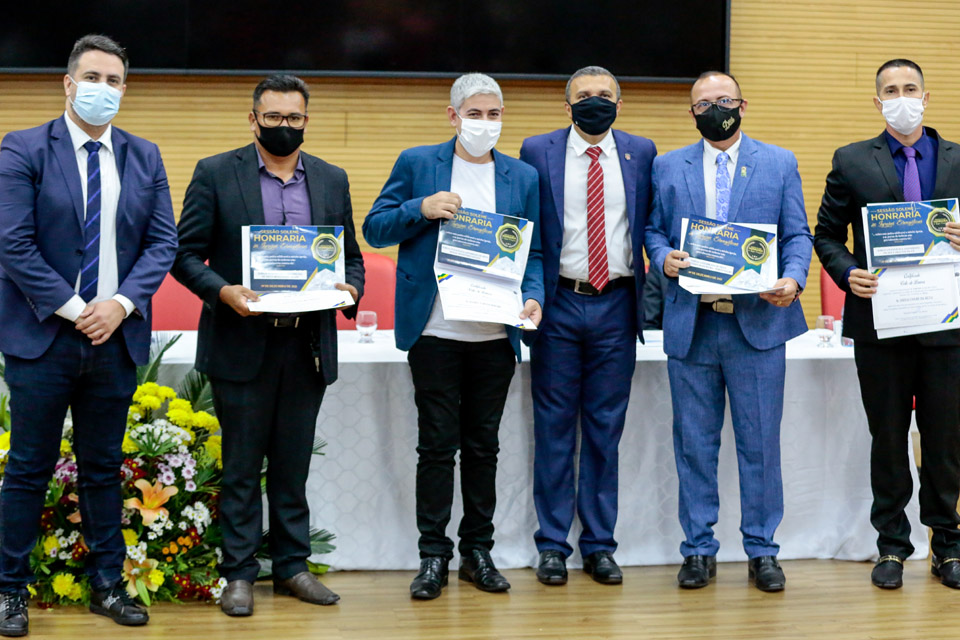 Assembleia Legislativa de Rondônia faz homenagem ao trabalho das igrejas evangélicas durante a pandemia