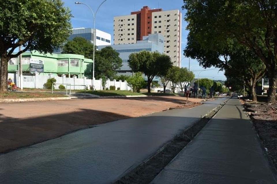 Prefeitura realiza obras de infraestrutura em mais de 50 ruas nesta primeira quinzena de janeiro