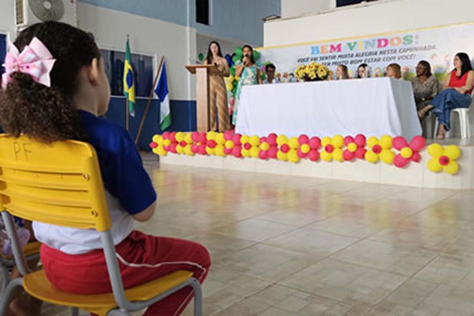 Solenidade marca abertura do ano letivo na Estância Turística de Ouro Preto do Oeste