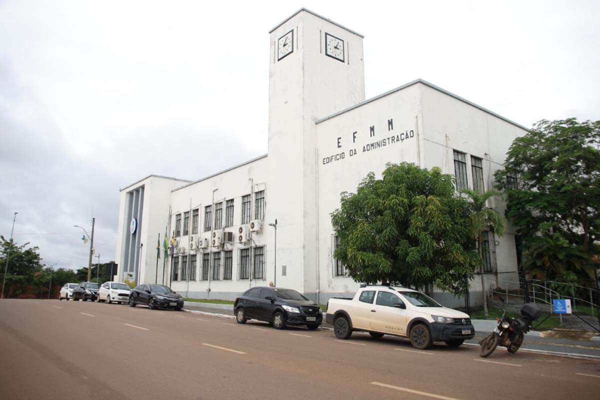 Prefeitura de Porto Velho retifica editais dos concursos da Educação e da Saúde