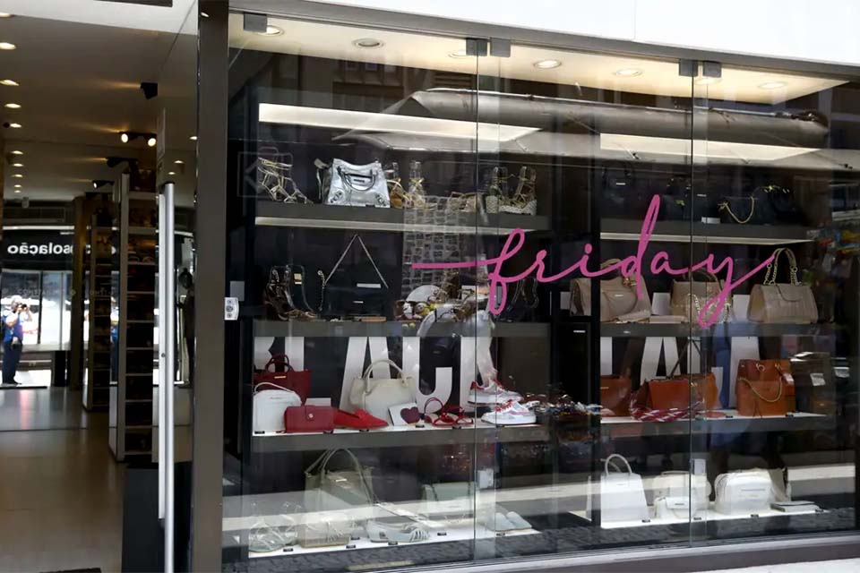 Vendas no comércio retomam crescimento e têm alta de 2,5% em janeiro