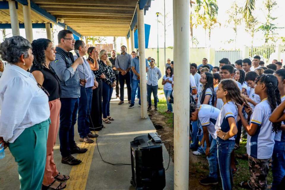 Investimentos do Governo de Rondônia beneficiam comunidade escolar e população do município de Cacaulândia