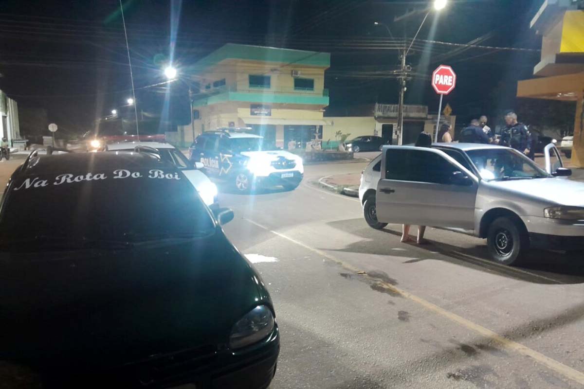 Homem é esfaqueado após discussão de trânsito e Rolim de Moura