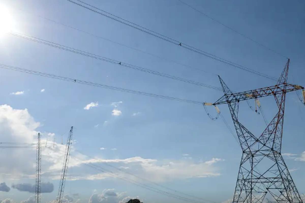 Número de acidentes com a rede elétrica cresceu no Brasil em 2025