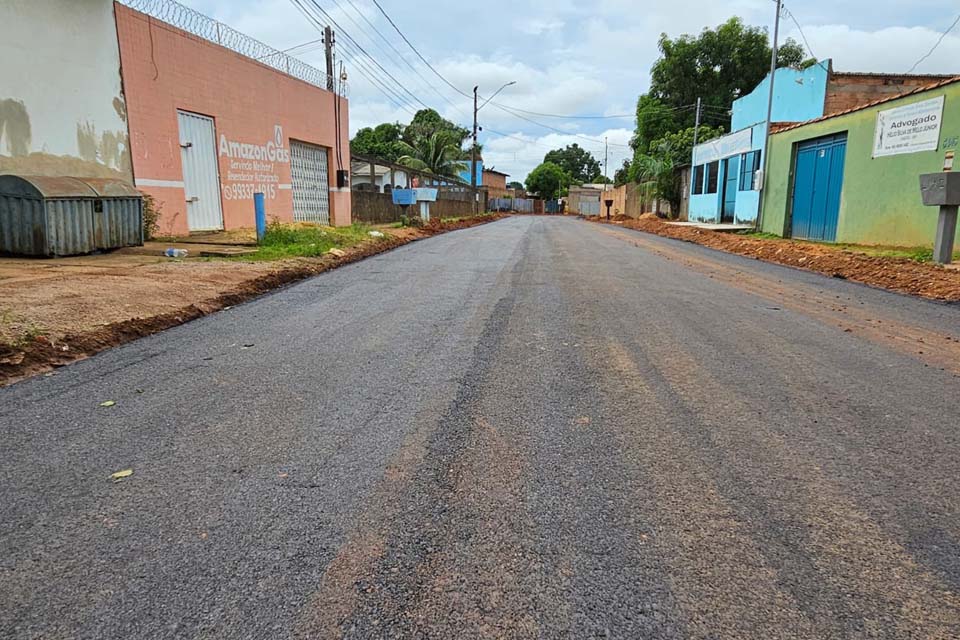 Pavimentação das primeiras ruas do bairro Pantanal em Porto Velho é concluída