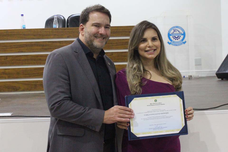 Deputado Alex Redano prestigia diplomação de eleitos em Ariquemes