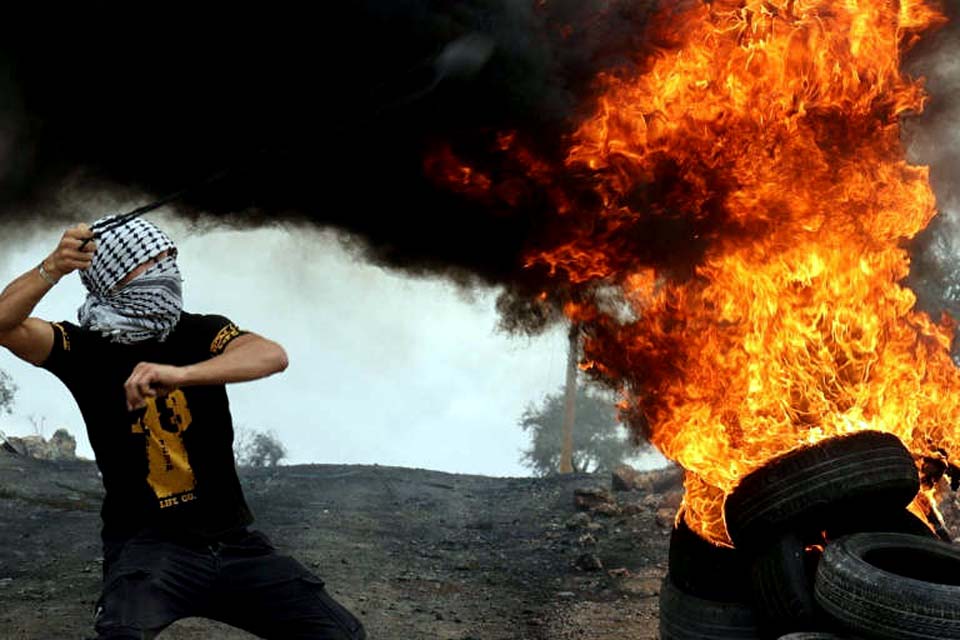 Exército de Israel mata palestino em protesto, segundo autoridades palestinas