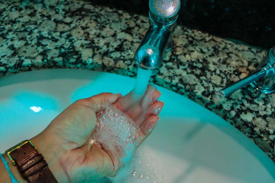 Especialista alerta sobre consequências dos raios ultravioleta e orienta quanto aos cuidados com a pele