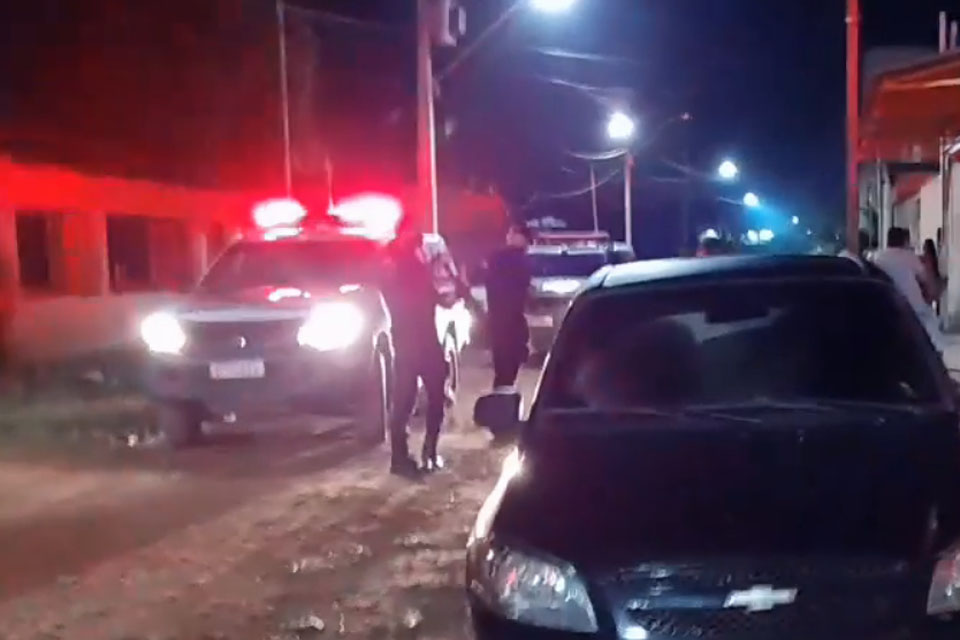  Travesti morre durante procedimento estético clandestino em casa na zona leste