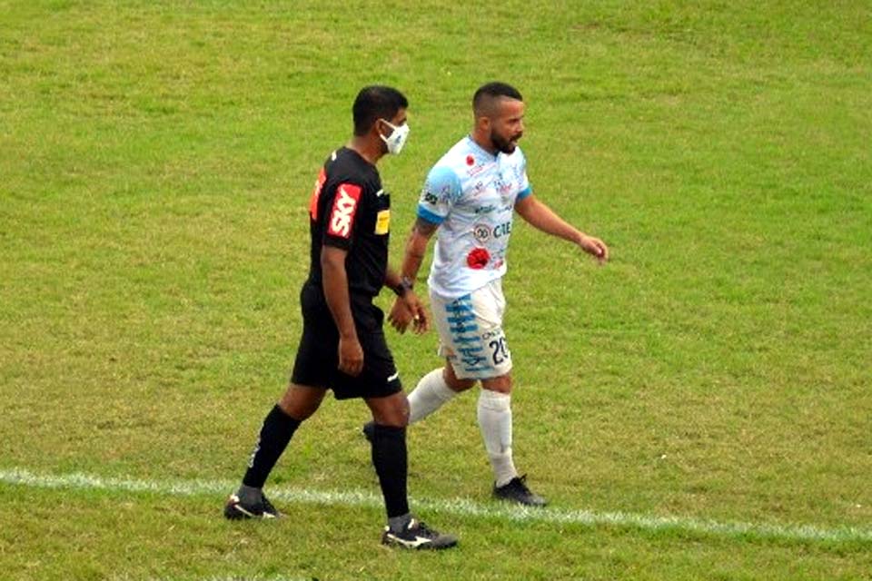 Cumprindo punição, atacante Marabá desfalca o Ji-Paraná contra o Galvez