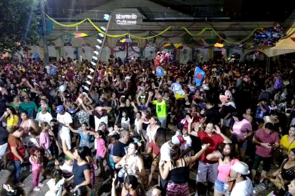 Por mais um ano, criançada se divertiu no Curumim Folia