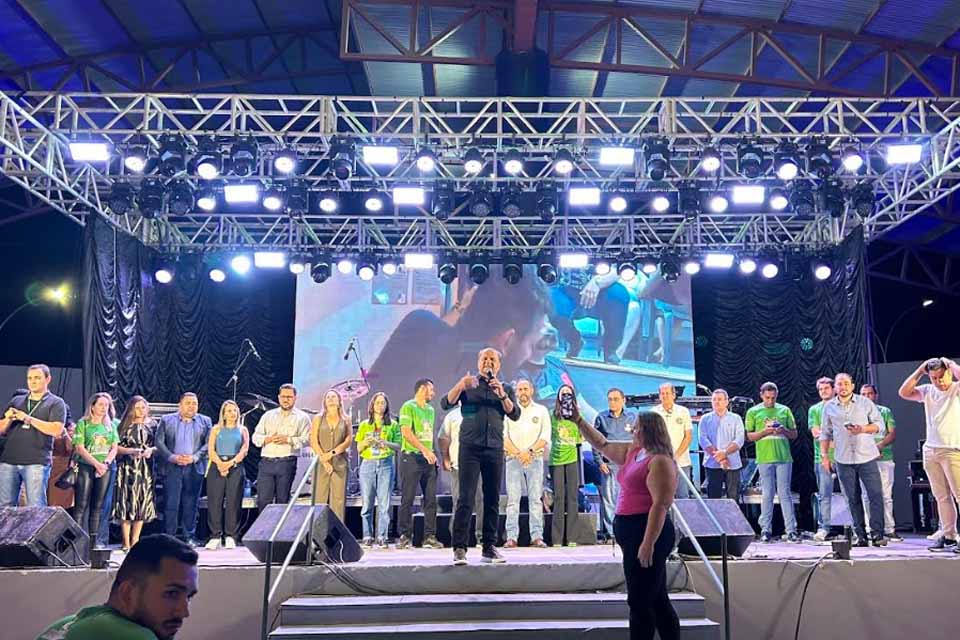 Deputado Cirone Deiró garante recursos para realização da Cafecau