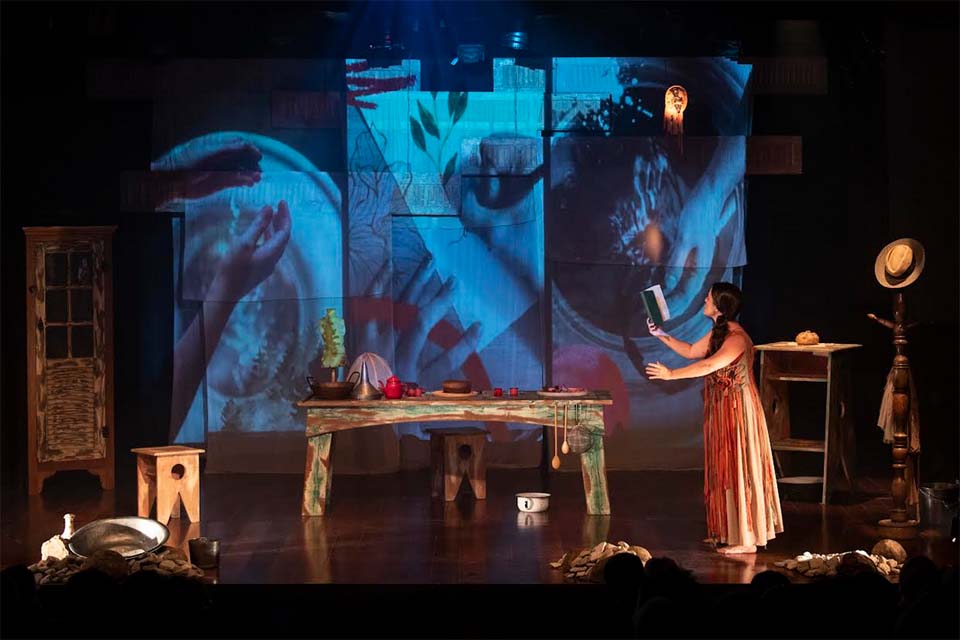 Sucesso nos palcos há mais de dois anos, espetáculo em homenagem a Cora Coralina, estreia em Porto Velho