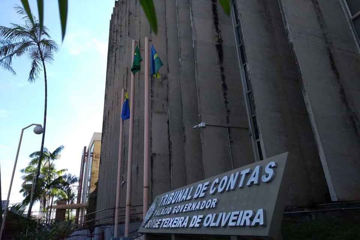 TCE-RO identifica indícios de superfaturamento em contrato de R$ 51,4 milhões na saúde e determina suspensão de processo por 180 dias
