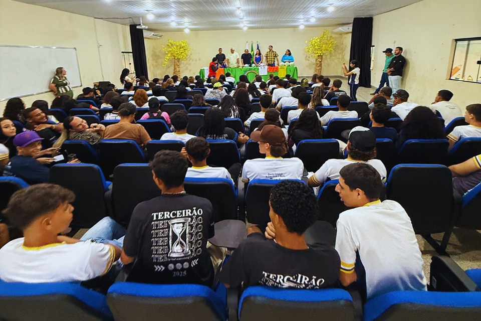 Laerte Gomes leva Projeto 