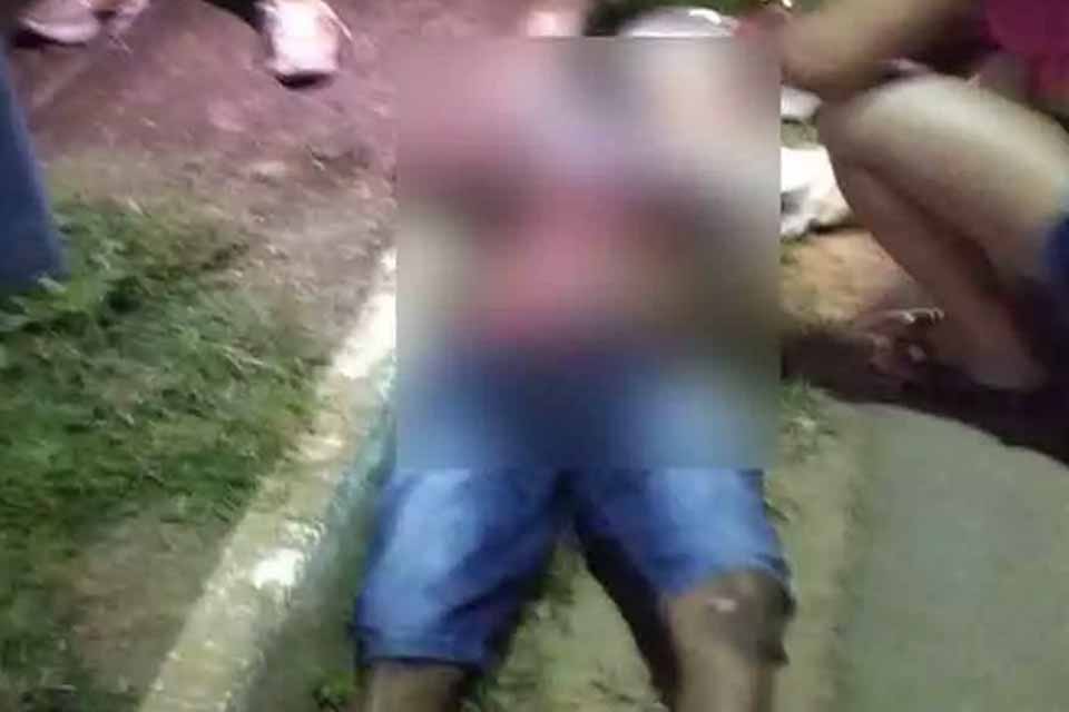 Motociclista é socorrido em estado grave após colisão com carro na zona leste