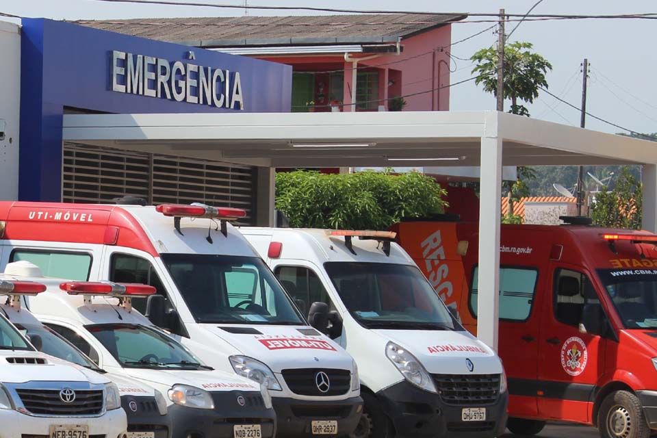 Cachorro na pista derruba motoneta e deixa dois feridos no Setor 05