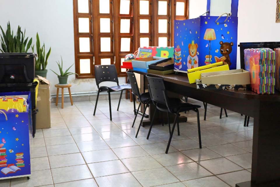 Prefeitura de Pimenta Bueno implementa projeto literário nas creches municipais 