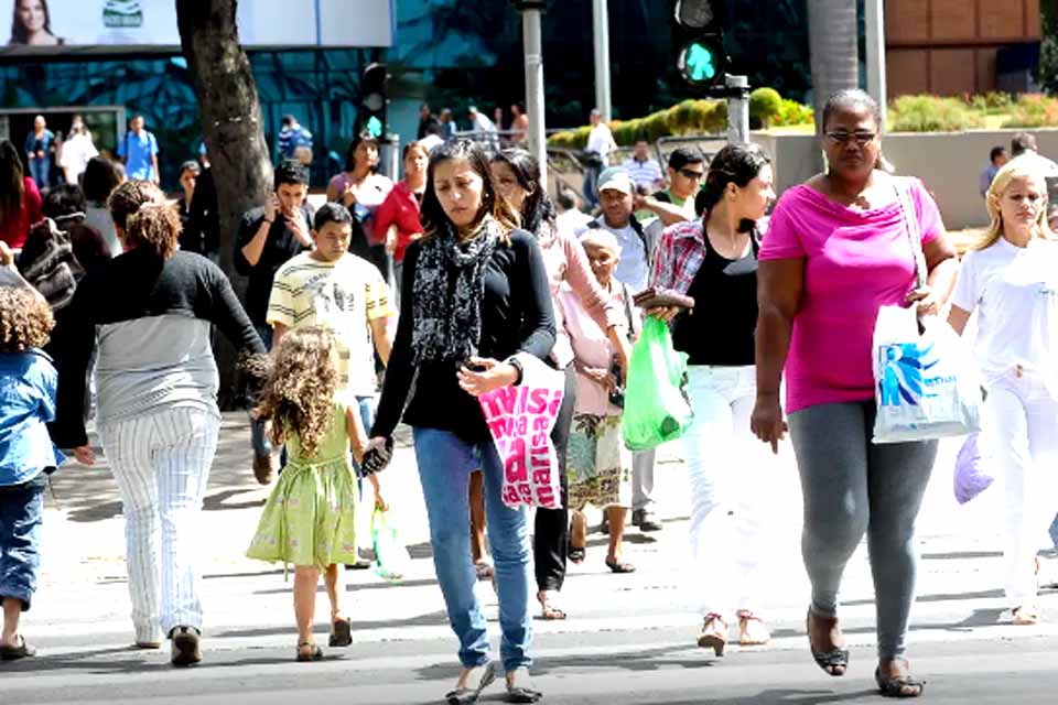 Quase 50% das mulheres brasileiras denunciam desrespeito