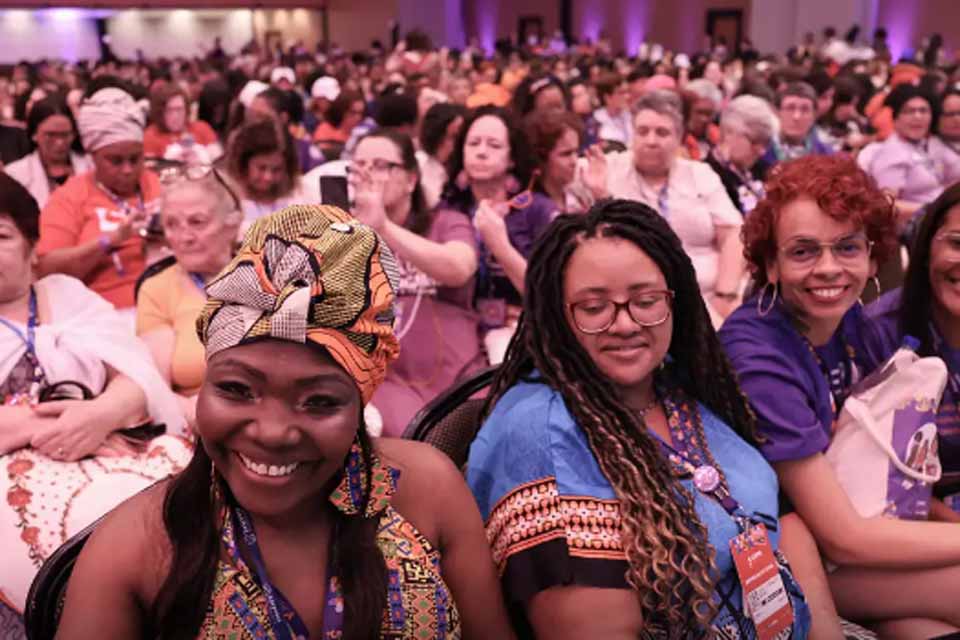 Conferência de Mulheres aprova propostas de políticas públicas