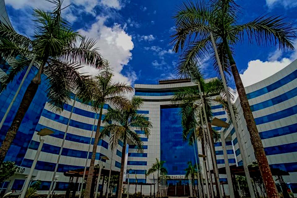 Serviços essenciais de saúde funcionam normalmente durante feriado de Carnaval; decreto estabelece os dias 12 e 14 pontos facultativos