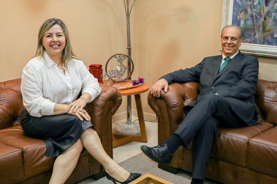 Nova presidente da Ameron faz visita institucional ao Tribunal de Justiça de Rondônia