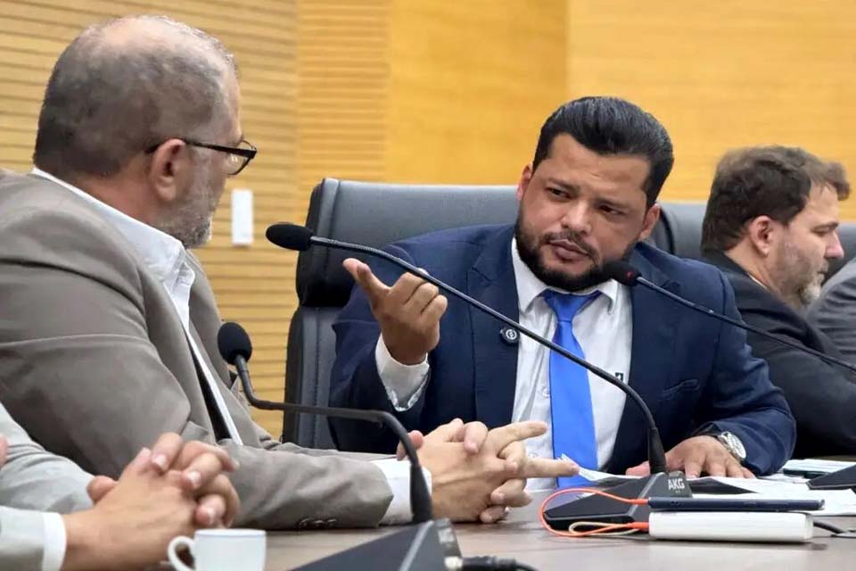 Deputado Edevaldo Neves cobra melhorias urgentes para policiais penais e critica a gestão de Marcos Rito na SEJUS