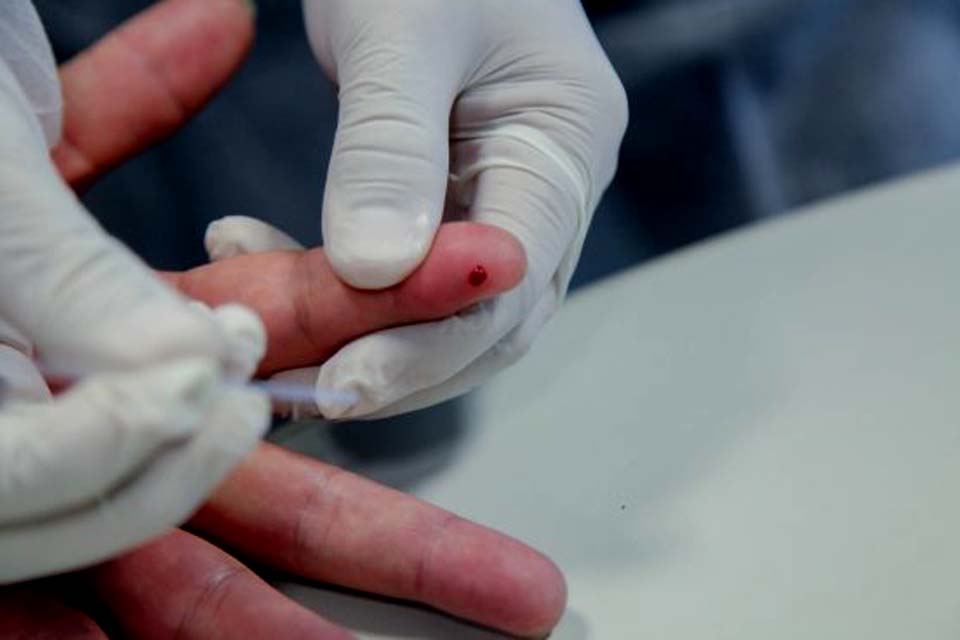 Testagem rápida de Covid-19 é realizado no município nesta sexta-feira