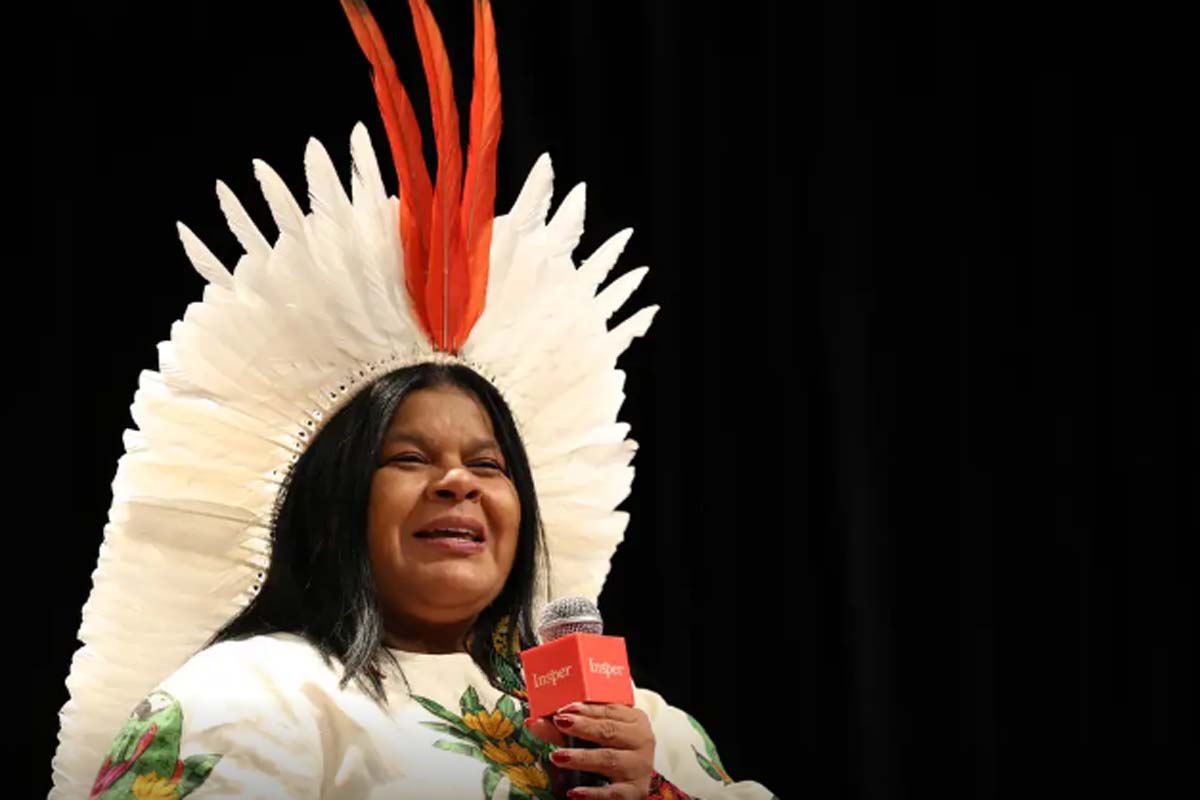 Após cinco dias de internação, Sônia Guajajara recebe alta médica