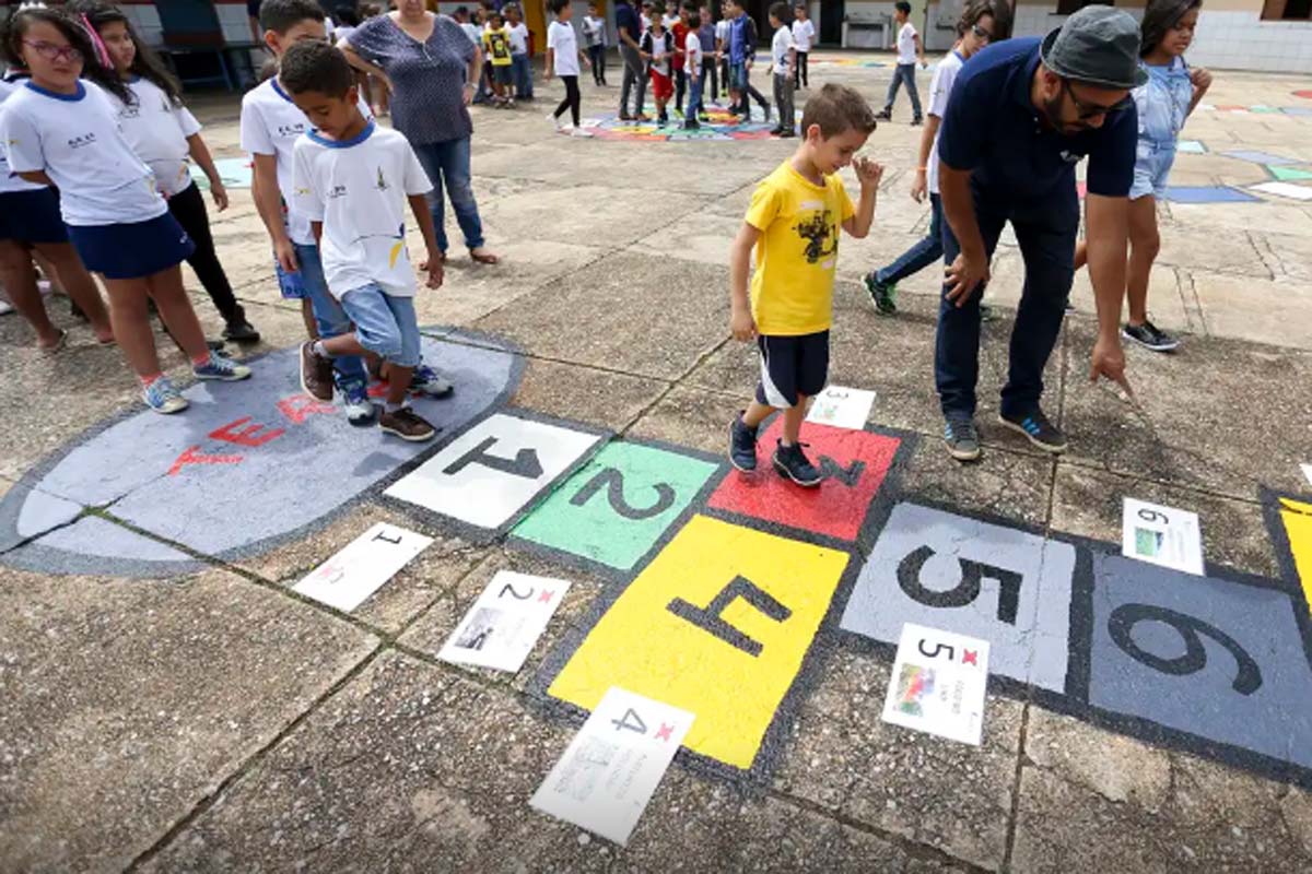 Férias escolares de 2027 coincidirão com Copa Feminina: de 24/6 a 25/7