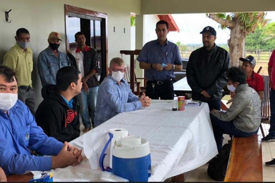 Prefeito Aldo Júlio participa de reunião com produtores rurais e com deputado Expedito Netto que anuncia 1,5 para investimentos na agricultura