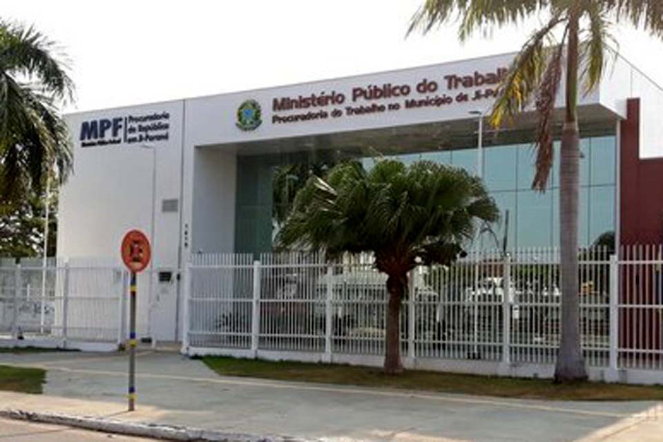 MPF ajuíza ação contra empresa de transportes por trafegar com excesso de peso na BR-364, em Rondônia