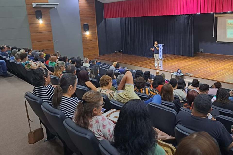 Continuam abertas inscrições para palestra 