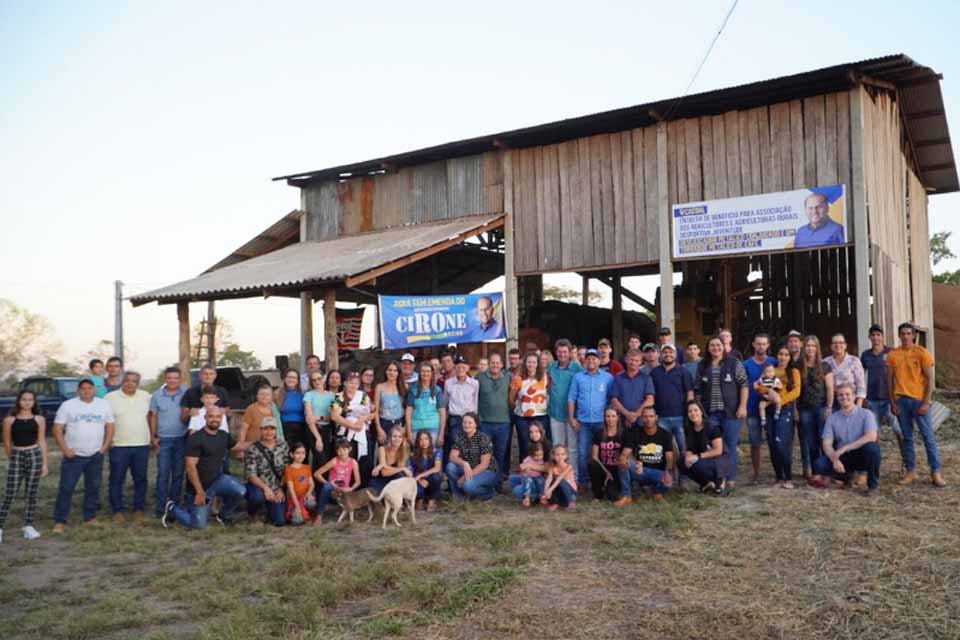 Recursos assegurados pelo deputado Cirone Deiró garante chegada de equipamentos, implementos e outros recursos nas associações rurais 