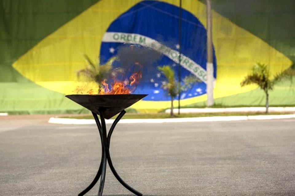 Exército Brasileiro vai incinerar bandeiras nacionais inservíveis em Porto Velho e explica razão desse ato