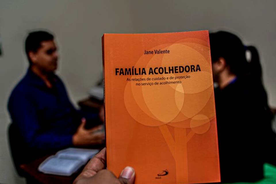 Prefeitura lança Família Acolhedora; objetivo é acolher criança ou adolescente aafastado do convivio familiar